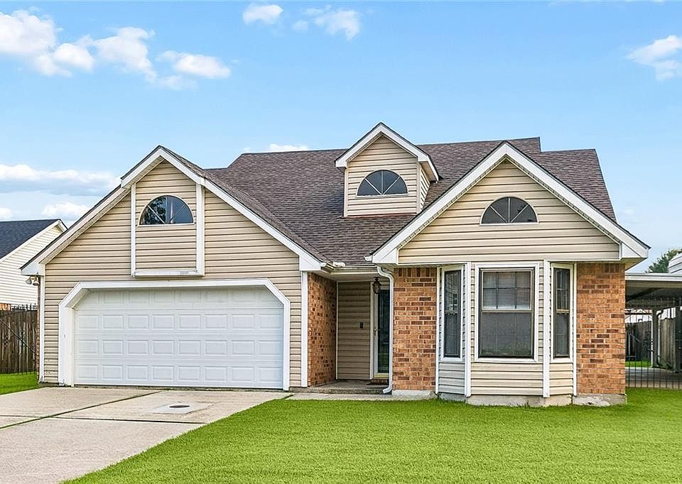 1st image of 2708 Hardwood Dr