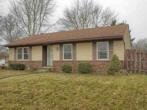 3rd image of 49201 Kimberly Ann Ln