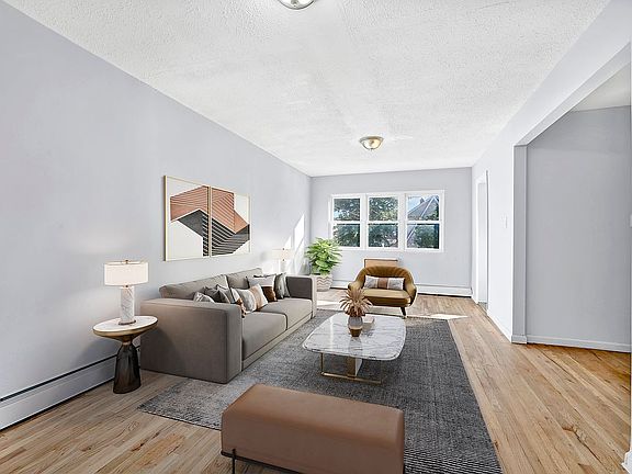 4th image of 3027 Wickham Ave Floor 1
