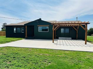 10812 112th Rd, Dodge City, KS 67801