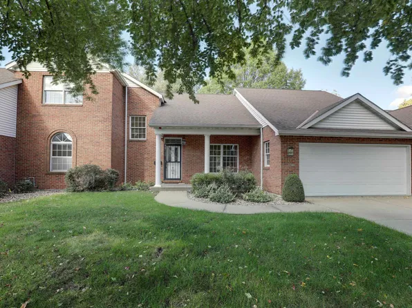 104 Knollwood, Quincy, IL 62301