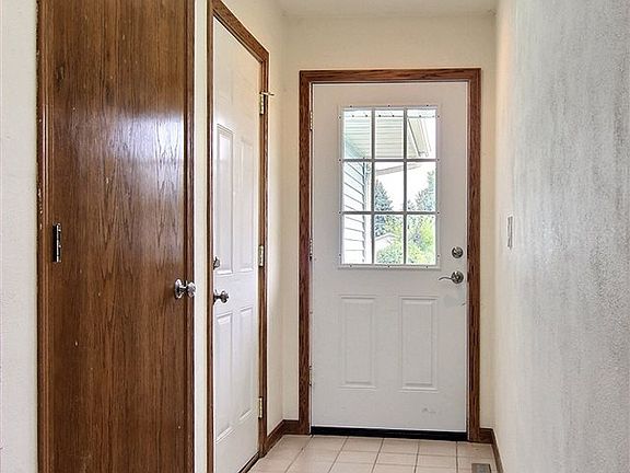 2nd image of 5127 Jenkins Dr