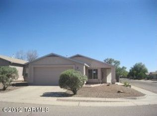 8954 E Glenmont Dr, Tucson, AZ 85730