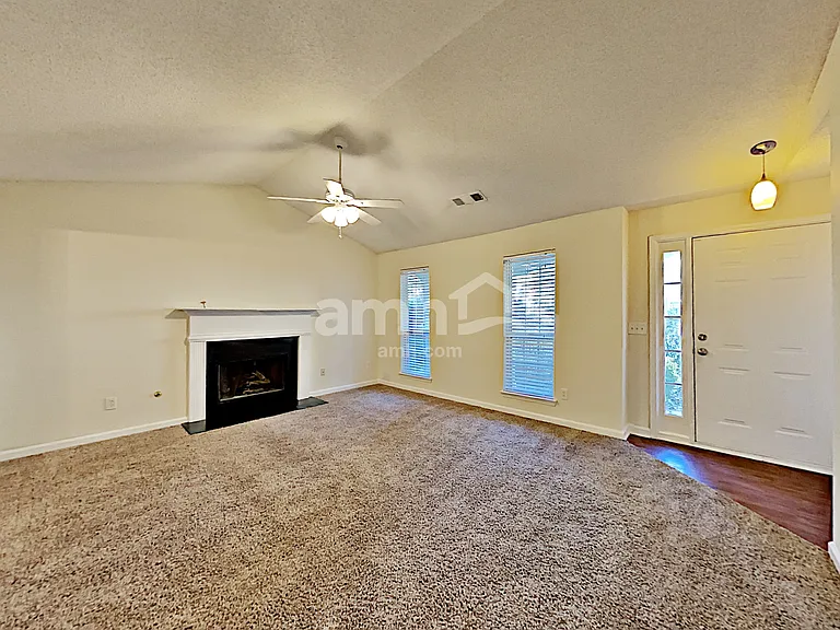 4457 Grove Dr NW — Photo 21