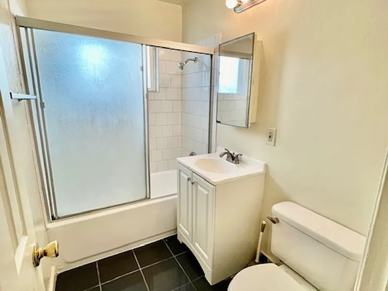 2853 Hickory Pl — Photo 10