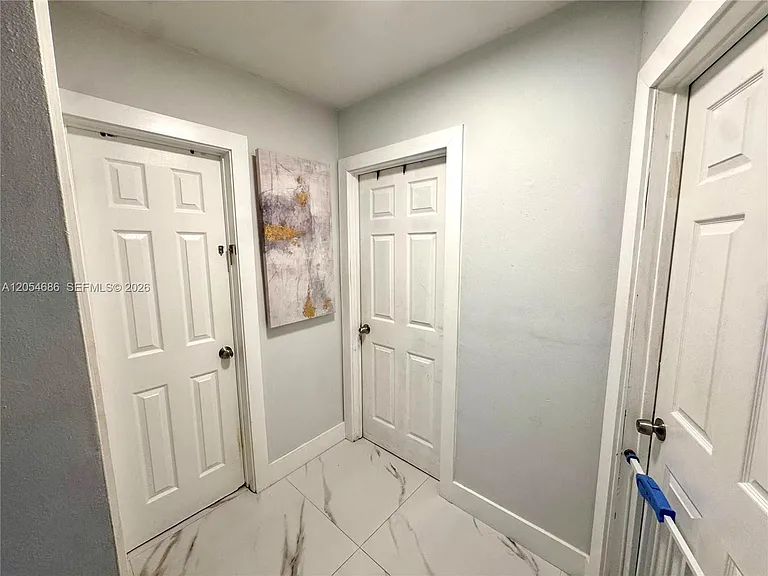 8641 NW 19th St — Photo 10