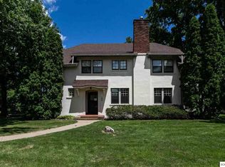 190 S Grandview Ave, Dubuque, IA 52003