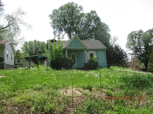 604 W Missouri St, Oregon, MO 64473