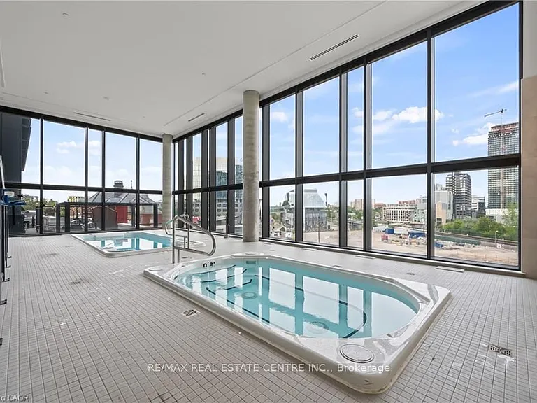 15 Wellington St S #2602 — Photo 16