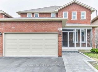 92 Weldrick Rd E, Richmond Hill, ON L4C 8T7