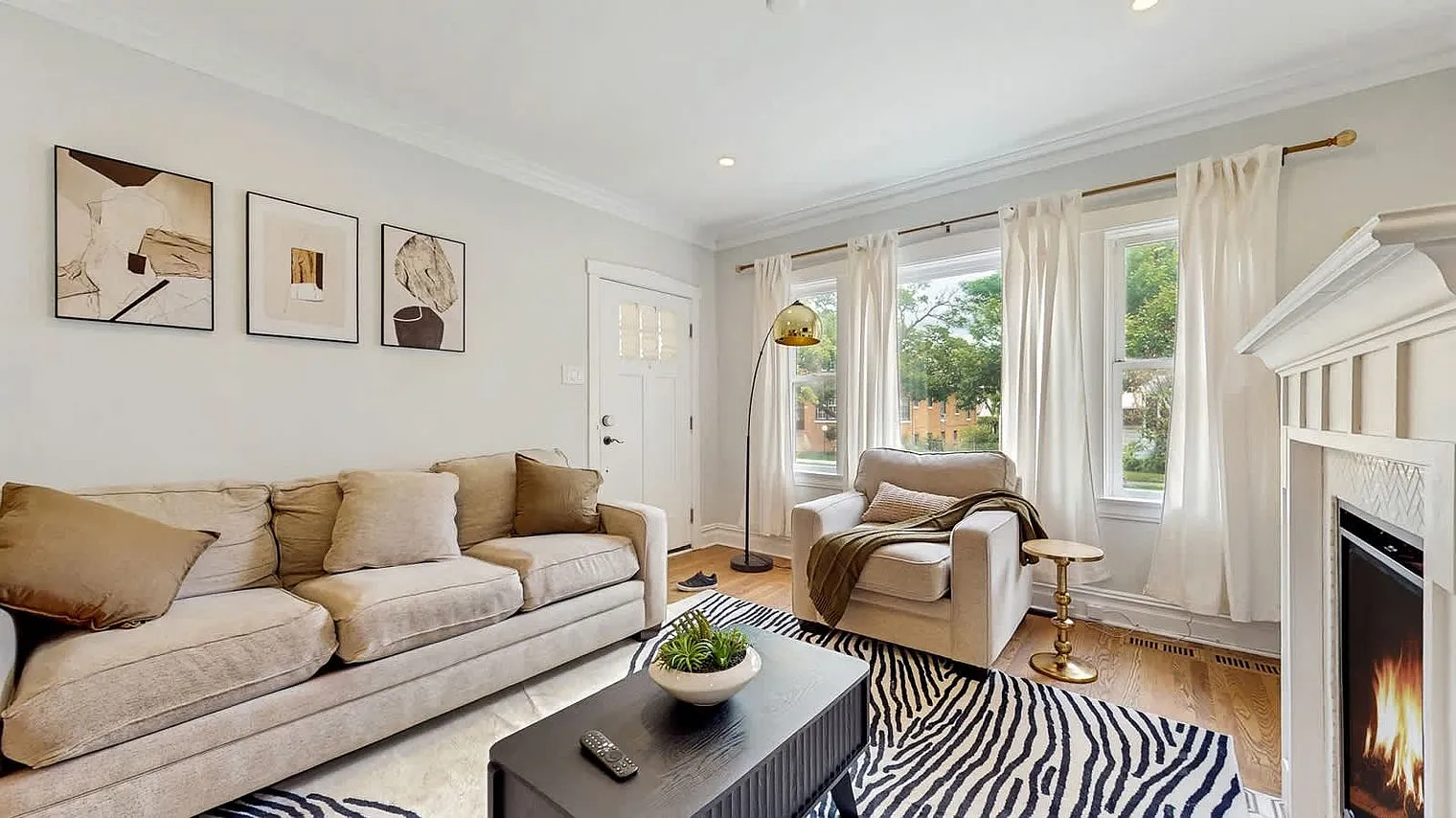 5 bed, 2.0 bath, 1894 sqft, $6,529 — Photo 3