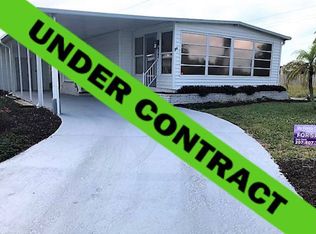 902 Questa W, Venice, FL 34285