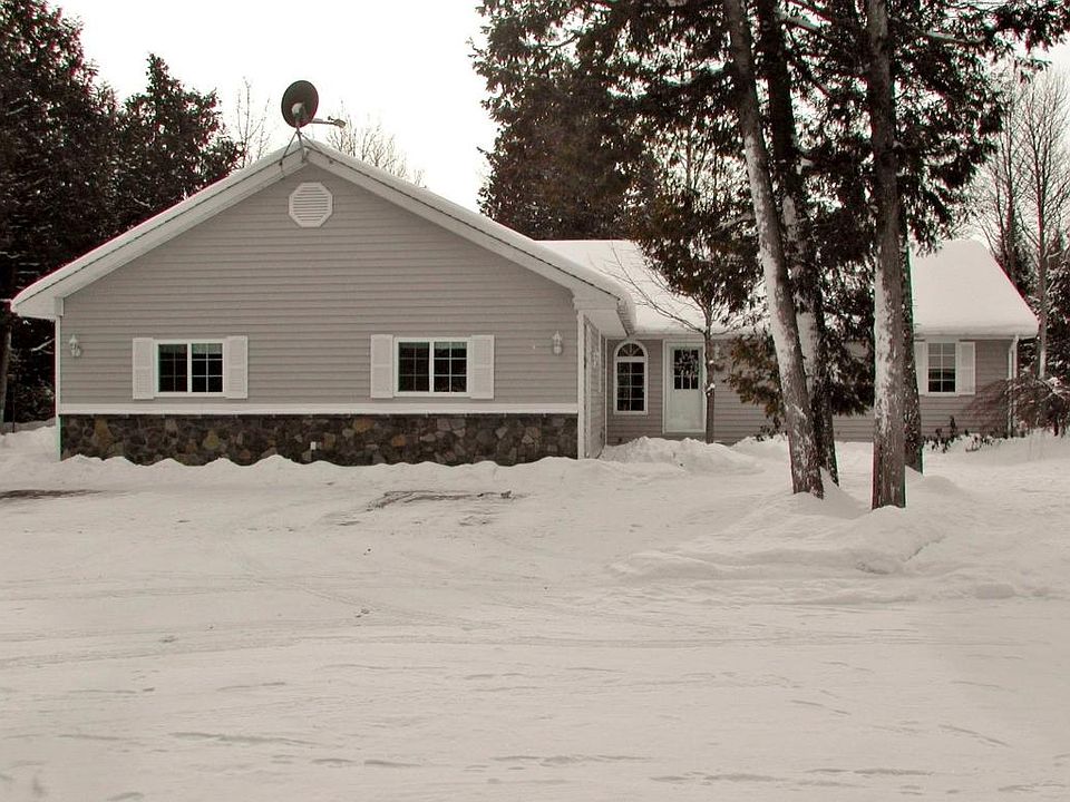 1st image of 5045 Cedar Dr
