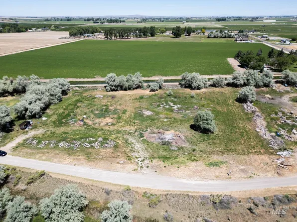 440 Ln S, Heyburn, ID 83336