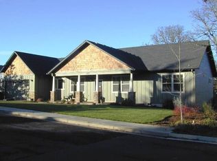 562 NW Reed Ln, Dallas, OR 97338