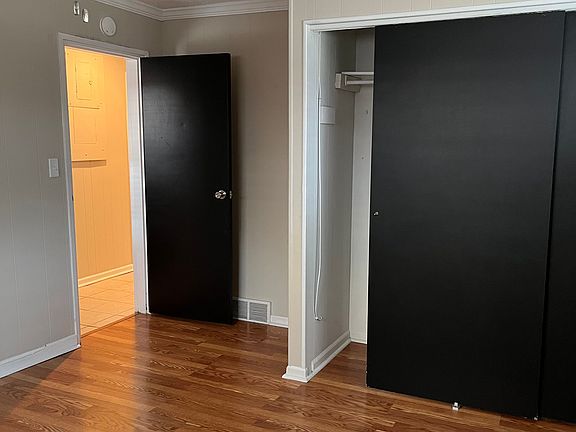 2nd image of 808 Northwest Blvd