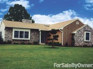 38 Francis Dr, Hillsborough, NJ 08844