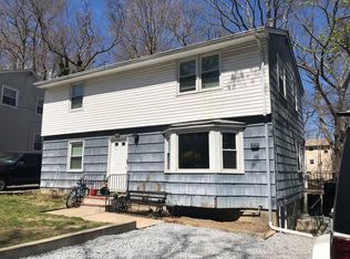 51 Roosevelt Ave, East Northport, NY 11731