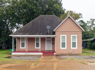 416 W Palestine Ave, Palestine, TX 75801