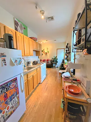 Rented by Virtual Real Estate | media 12