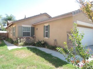 2211 Jornada Dr, Perris, CA 92571