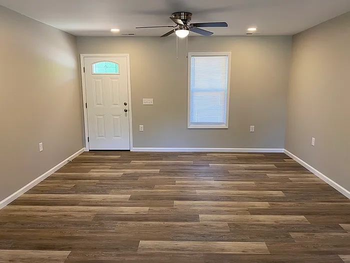 131 W Main Dr — Photo 5