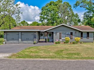 140 Laxon St, Bridge City, TX 77611