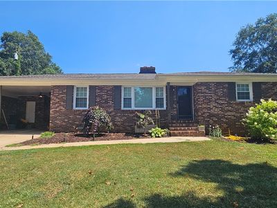 500 Sherwood Dr, Seneca, SC, 29678