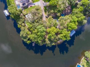 11301 Sylvan Green Ln, Riverview, FL 33569