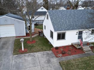 406 W Vermontville Hwy, Potterville, MI 48876