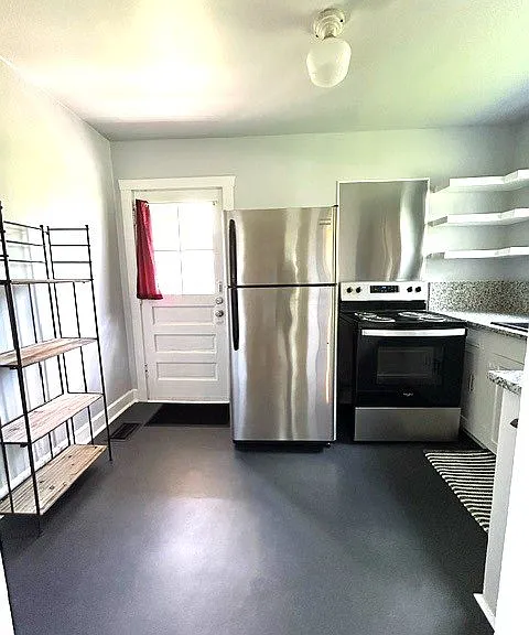 2911 Dobbs Ave — Photo 11