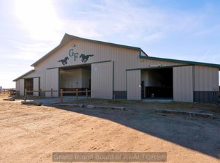 3494 S Shady Bend Rd, Grand Island, NE 68801