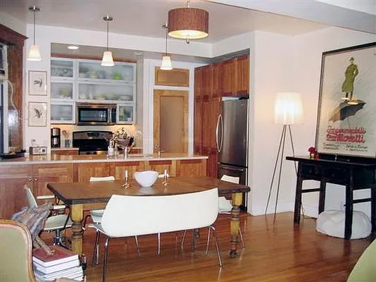 Sold by Stribling | media 9