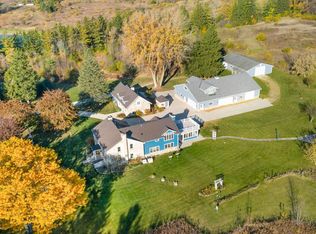 3378 Saint Augustine Rd, Saukville, WI 53080