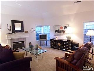 3rd image of 736 Tommy Dorsey Ct