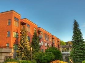 Heritage Place Condos