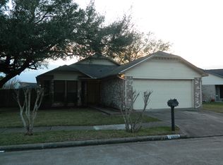 10706 Sageriver Dr, Houston, TX 77089