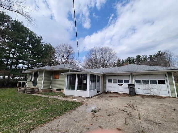 2nd image of 24713 Penwell Ave
