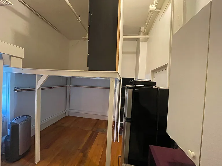 125 Green St #1K — Photo 1
