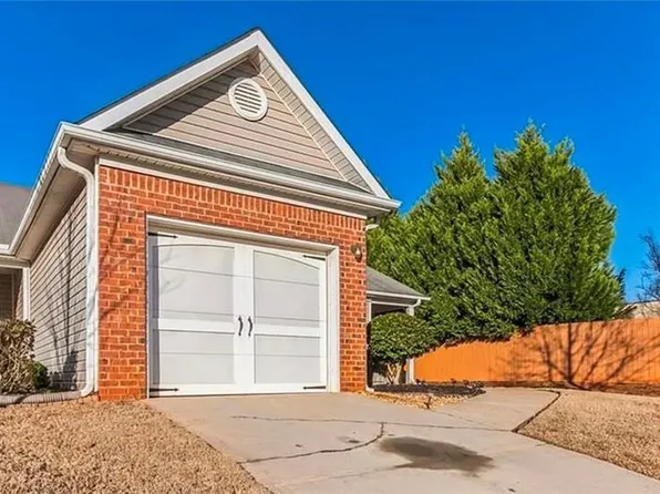 1075 City Park Dr, McDonough, GA 30252