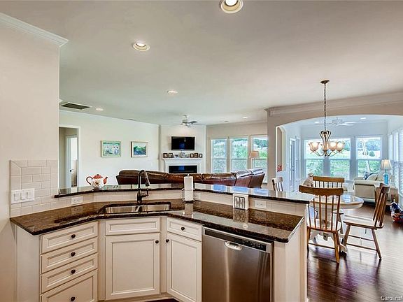 5th image of 5058 Blossom Point Dr