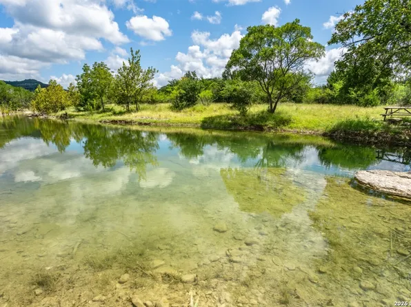 5013 N Little Creek Road LOT 2, Utopia, TX 78884