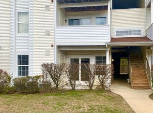 9 Basset Ct, Tinton Falls, NJ 07753