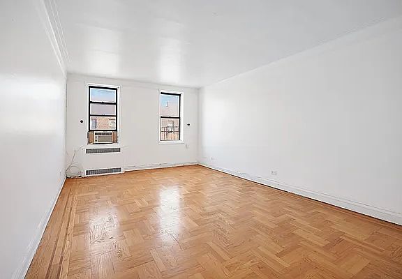 2nd image of 645 E 26th St APT 6E