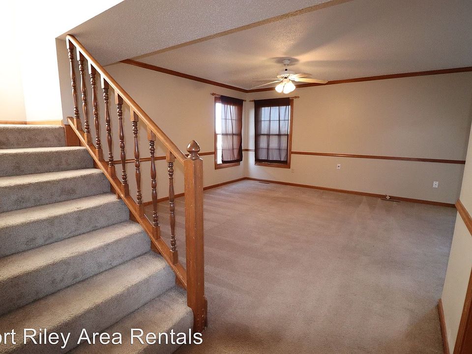 309 Commanche Ct, Junction City, KS 66441 Zillow