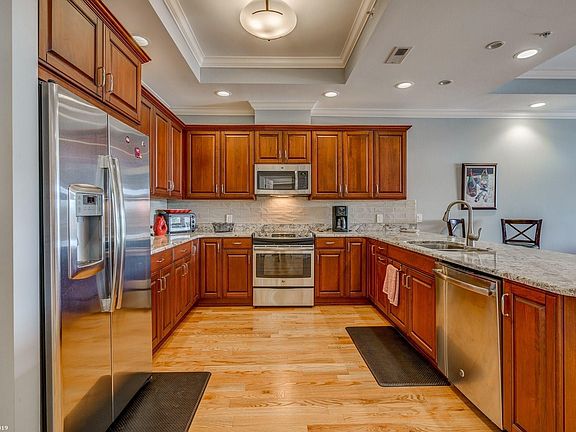 5th image of 301 S Main St #308