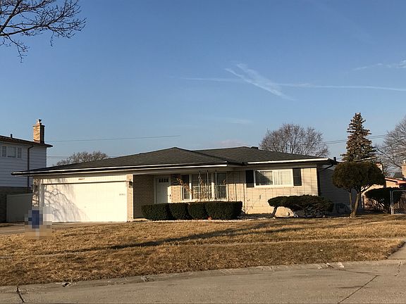 2nd image of 34887 Campus Dr