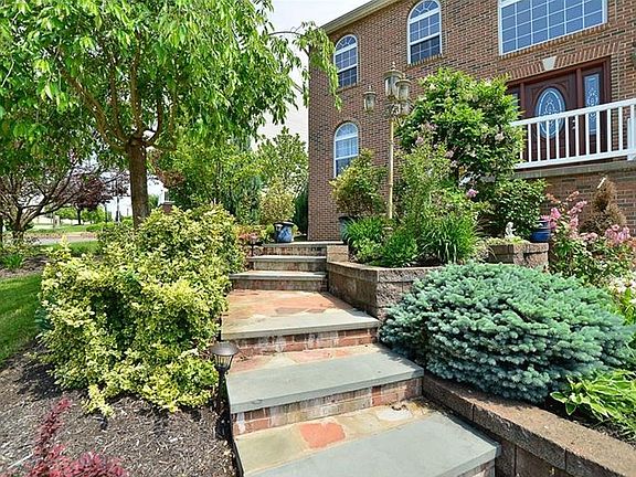 2nd image of 313 Greenfield Dr