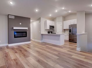 2118 Sherwood Ave, Holland, MI 49423