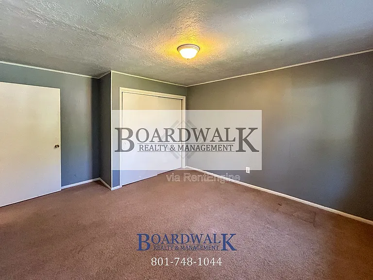 1528 E 8640 S #BASEMENT — Photo 11